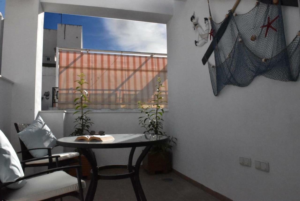 Apartamento El Ático De Claudia Torre Del Mar Exterior foto