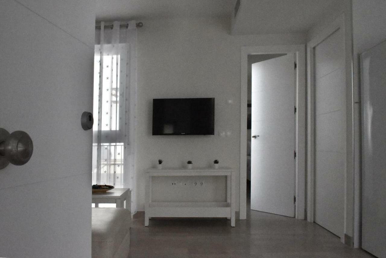 Apartamento El Ático De Claudia Torre Del Mar Exterior foto