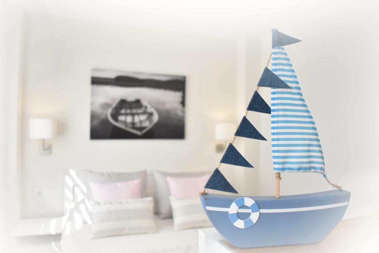 Apartamento El Ático De Claudia Torre Del Mar Exterior foto